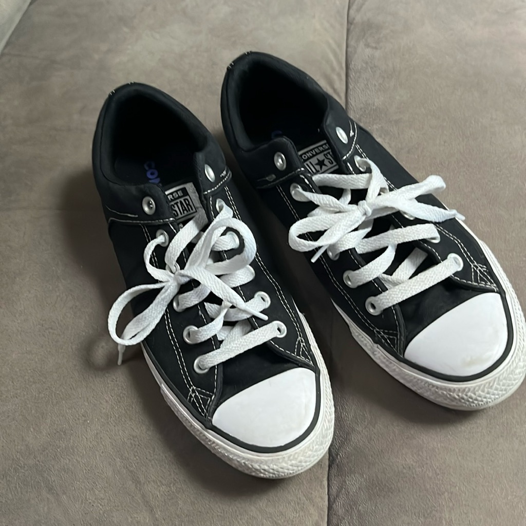 Unisex Chucks